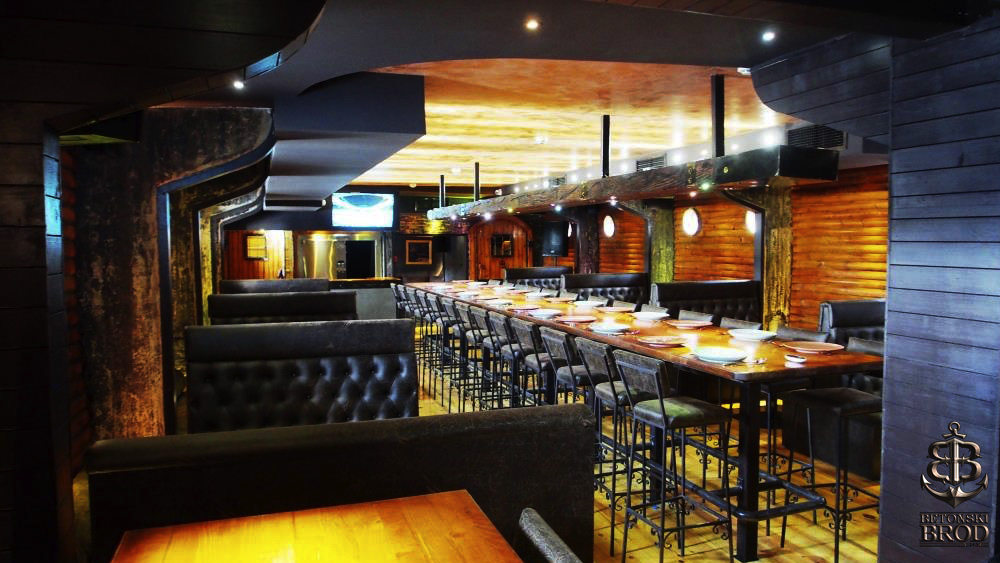 Betonski Brod Sip 10